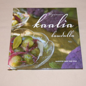 Maija Silvennoinen - Saara Vesikansa Kymmen kaalia laudalla